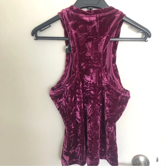 Anthropologie velveteen racerback tank top. - Picture 5 of 10